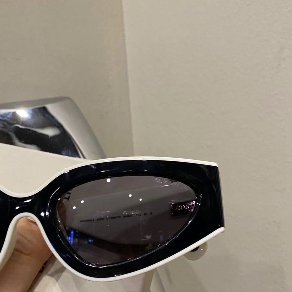 New fashion women's SunglassesXC052026090102