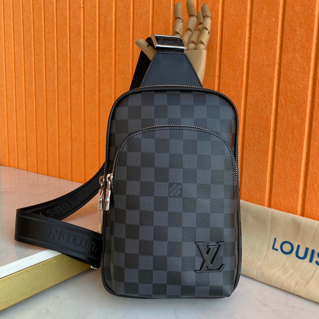New Fashion V Logo Men's Fashion BagsXC052025042504