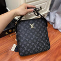 New Black Leather V Logo 26cm Men's BagsXC052025102201