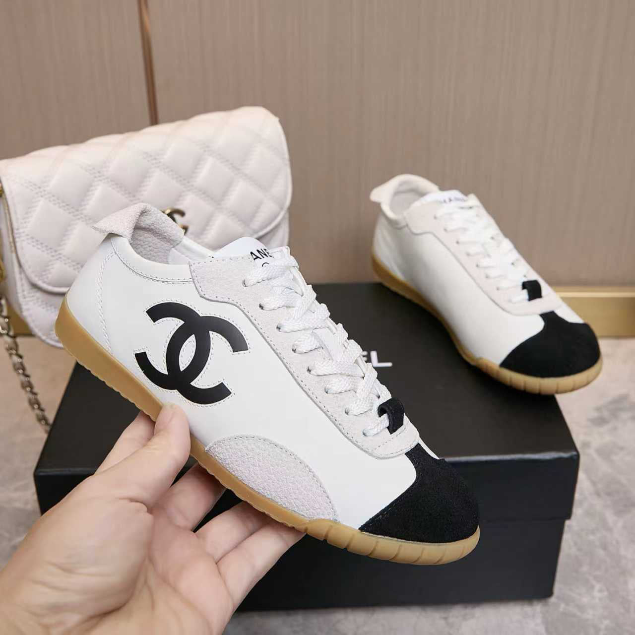 2026 Stylish Women's Sneakers