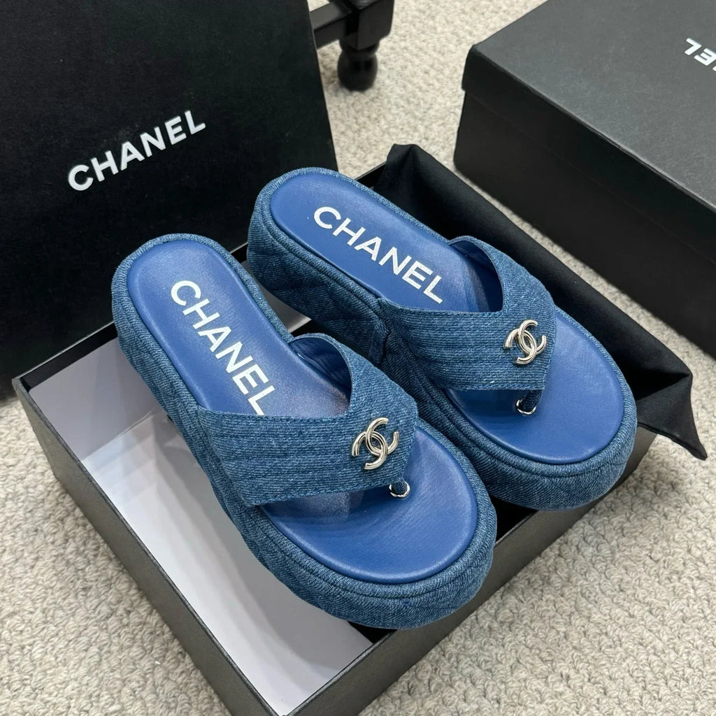 New thick-soled casual slippers 1025031220