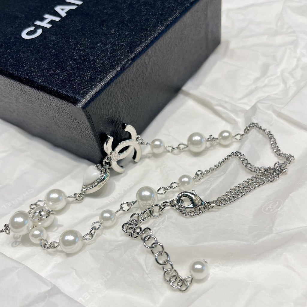 Premium Double C Letter Necklace 0823112207
